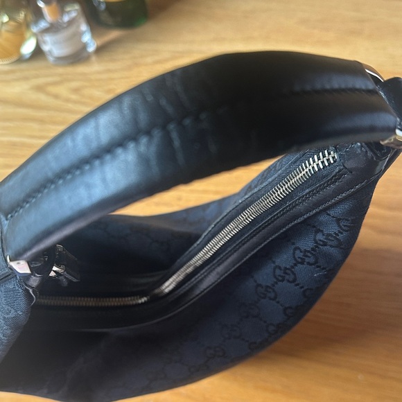 Gucci Black Monogram Hobo Bag - Picture 4 of 4